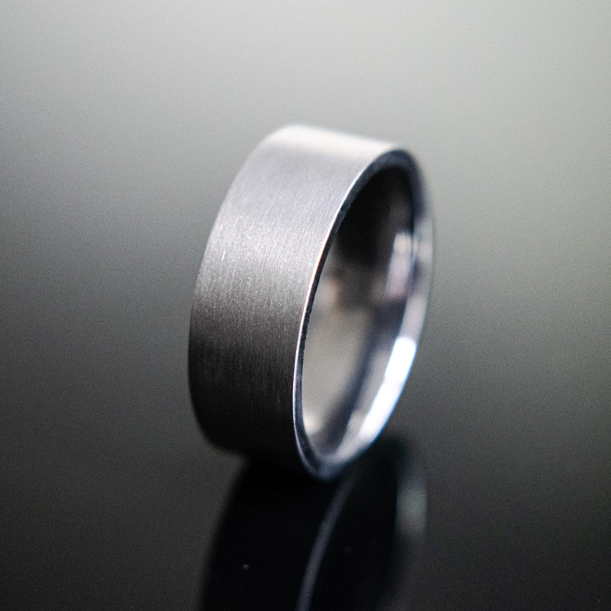 THE BOND - Image 4